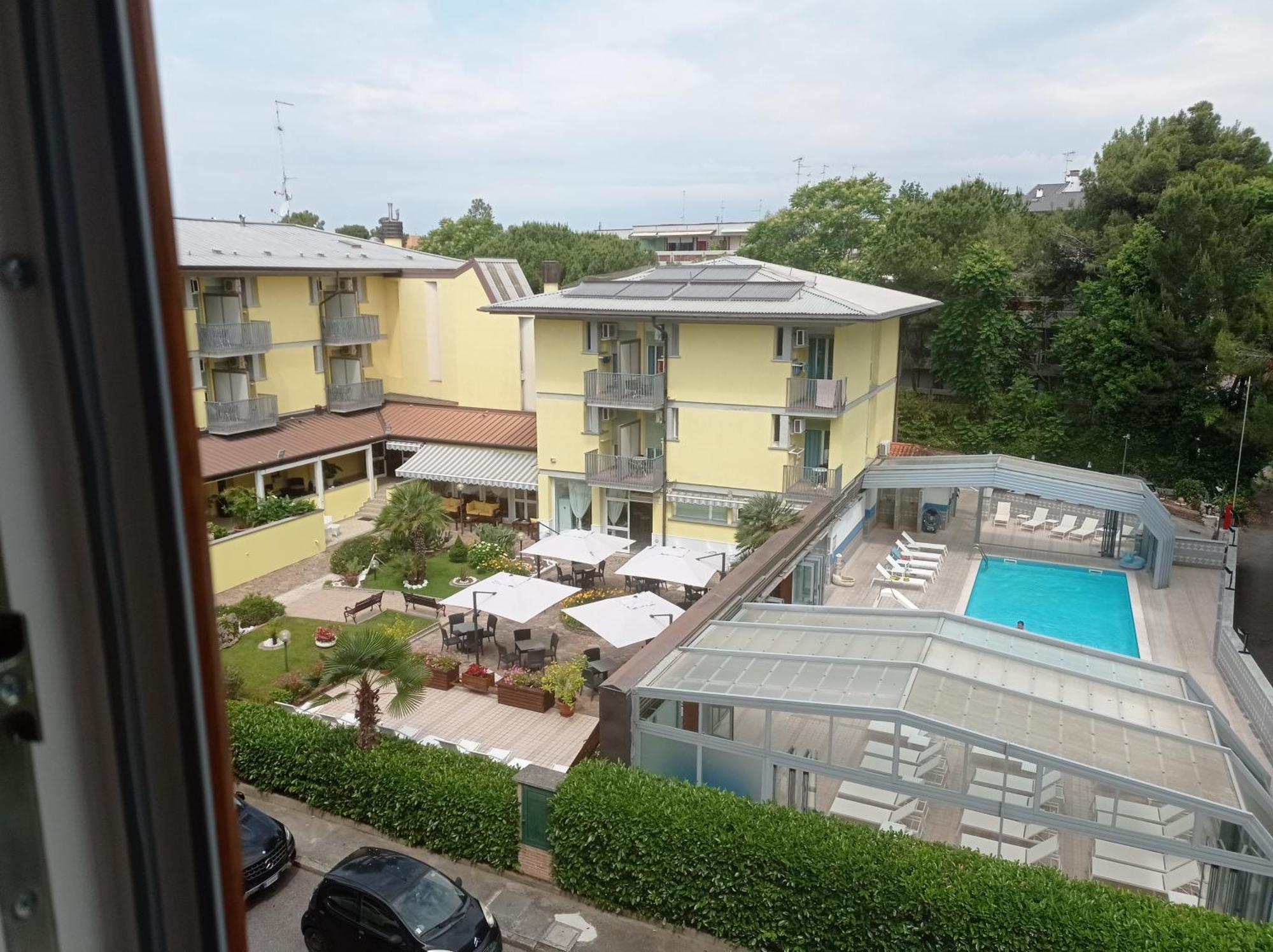 Seaview Beach Front Grado Pineta Andromeda Ruang foto